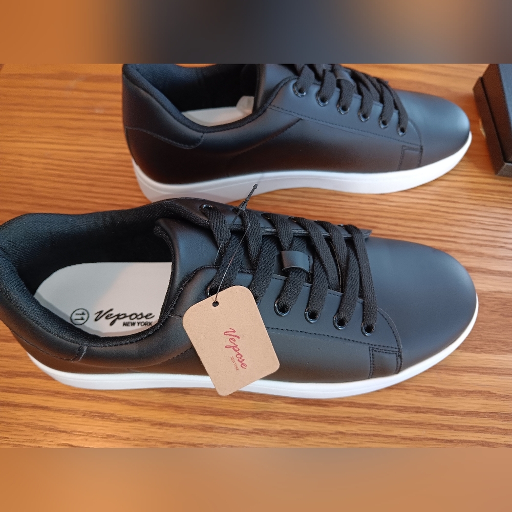 Vepose New York Size 11 New